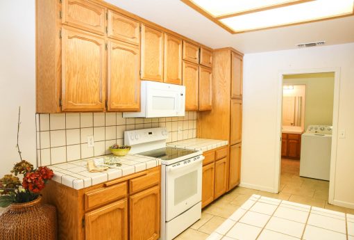 Large Home on 1.31 +/- Acres - Lemoore - SOLD - Image 2