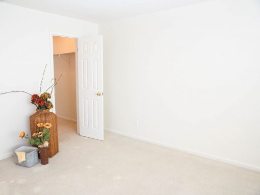 Large Home on 1.31 +/- Acres - Lemoore - SOLD - Image 9