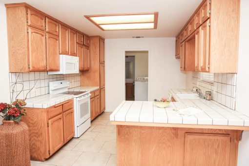 Large Home on 1.31 +/- Acres - Lemoore - SOLD - Image 4